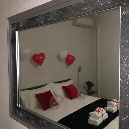 La Rosa Bed and Breakfast *