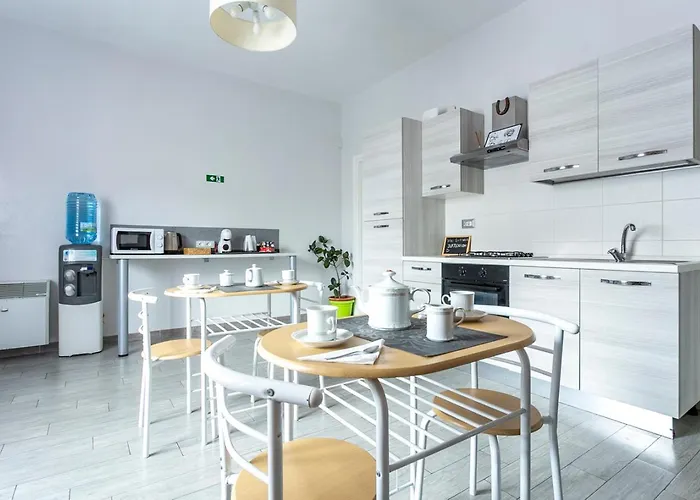 فندق مبيت وإفطار La Rosa روما